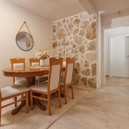 Family Spa Apartments Sunny&Shiny Savnik ภายนอก รูปภาพ